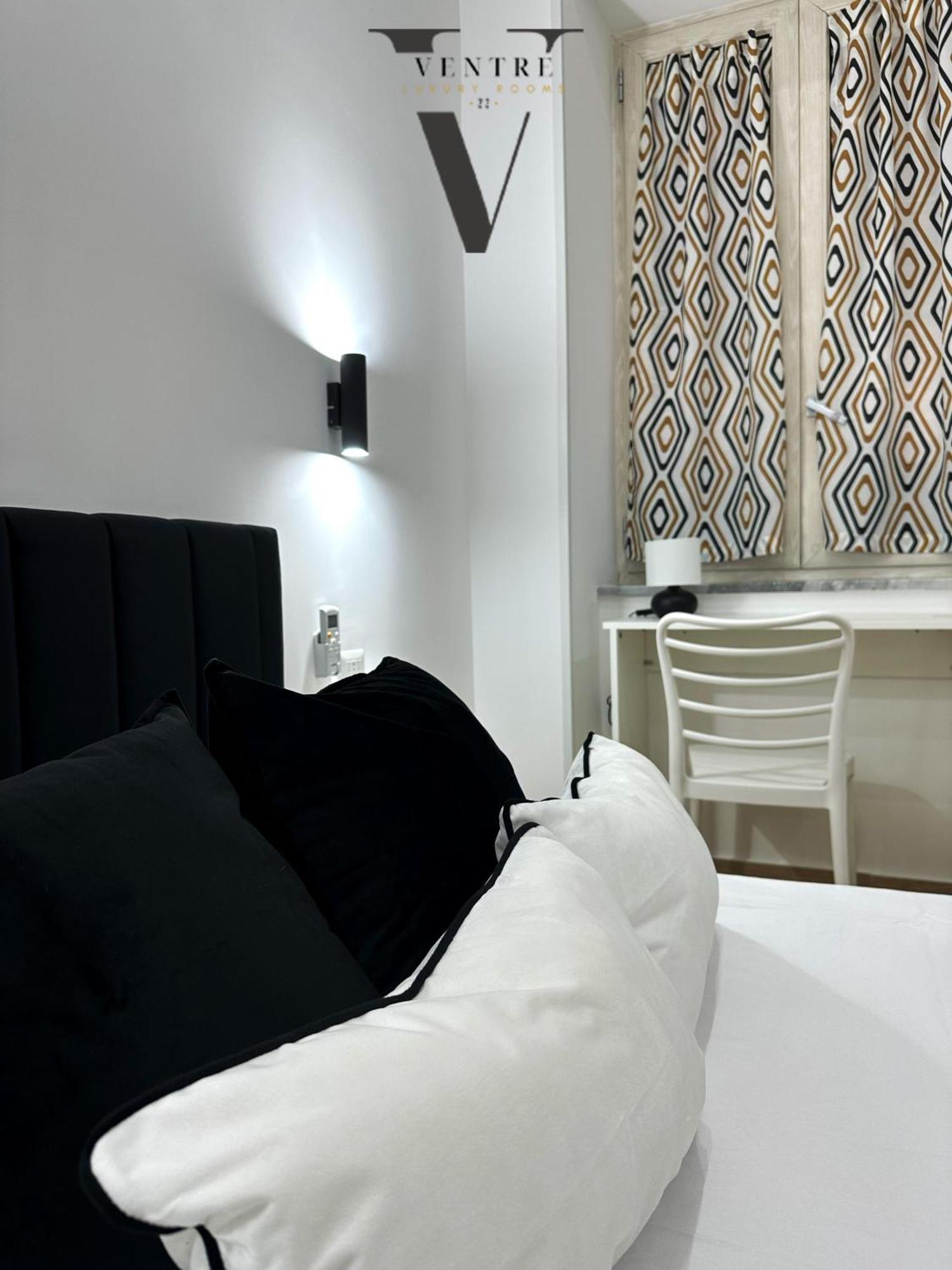 Ventre Luxury Rooms Neapel Exterior foto